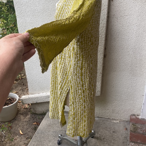 NAMRATA Joshlpura gorgeous high end dress from Barney’s with beautiful sequins - Picture 9 of 16